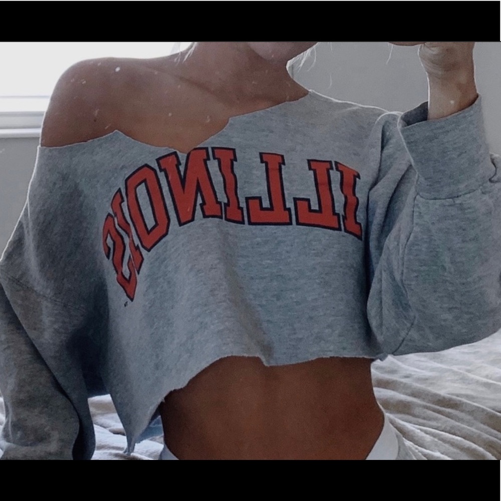 Cropped sweater